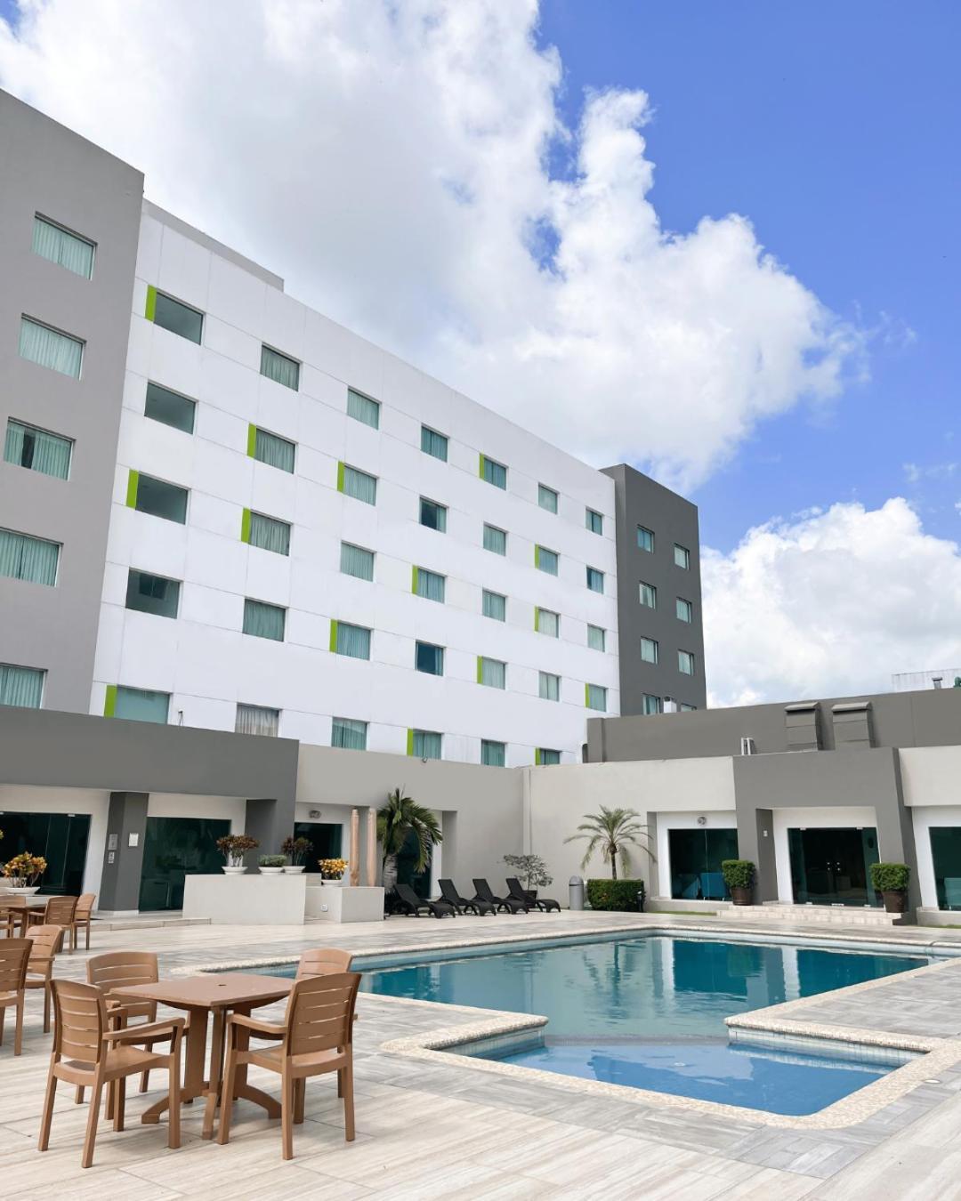 Courtyard By Marriott Villahermosa Tabasco Ngoại thất bức ảnh