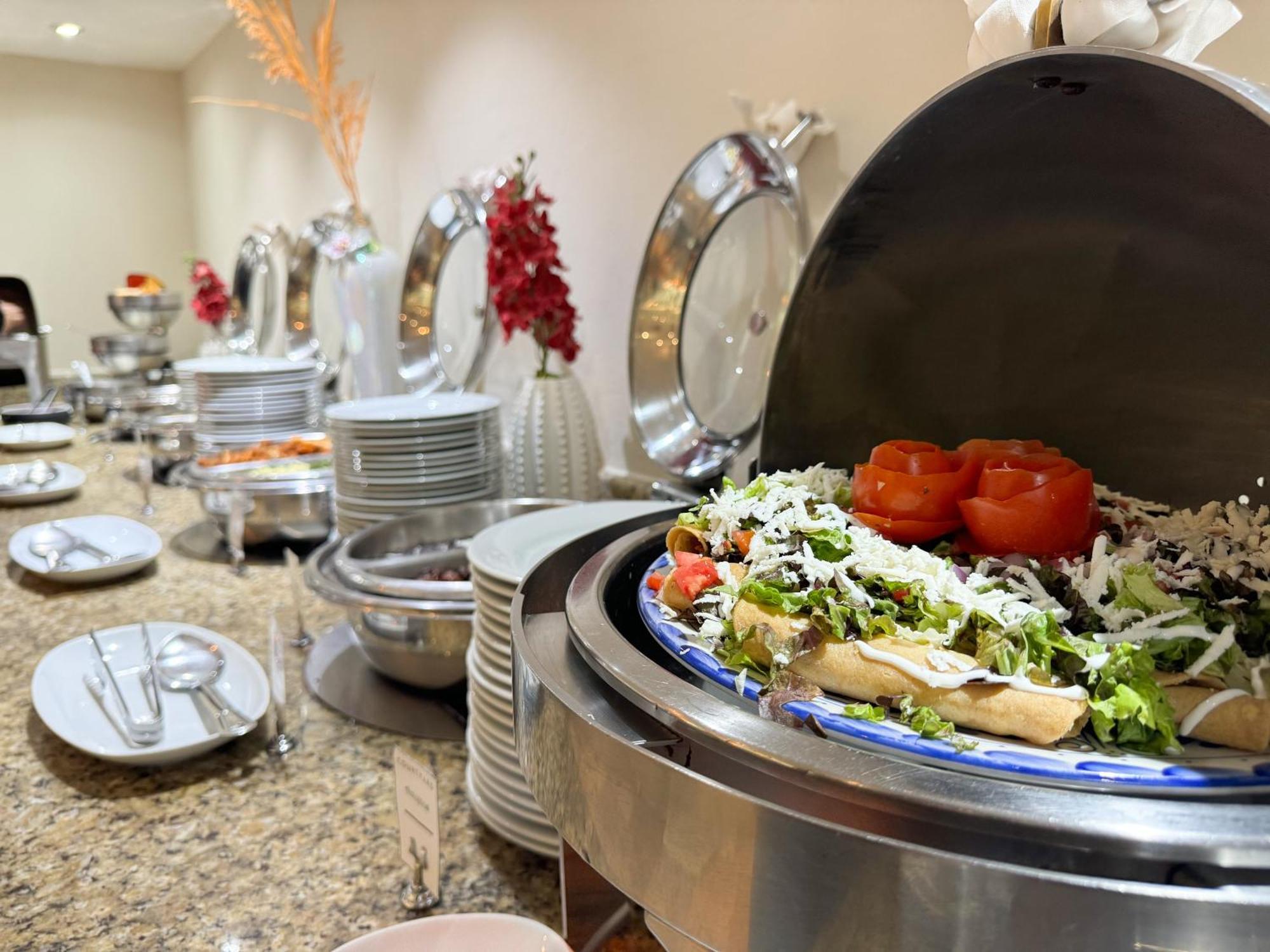 Courtyard By Marriott Villahermosa Tabasco Ngoại thất bức ảnh